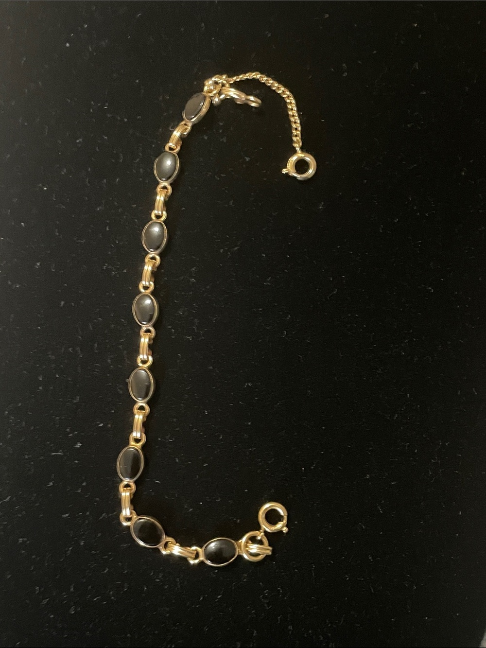 10kt gold and black onyx vintage bracelet.